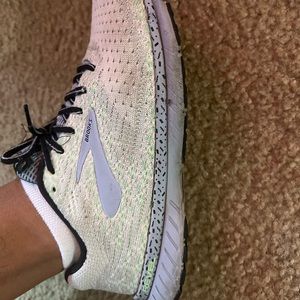 Women sneakers